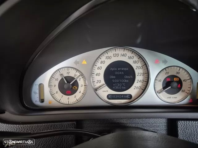 Mercedes-Benz CLK 220 CDi Avantgarde Aut. - 8