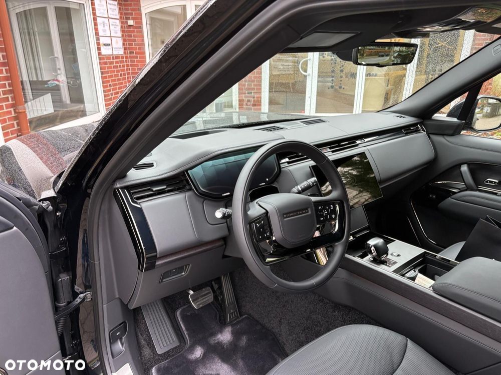 Land Rover Range Rover 4.4 V8 P615 mHEV SV Black - 8