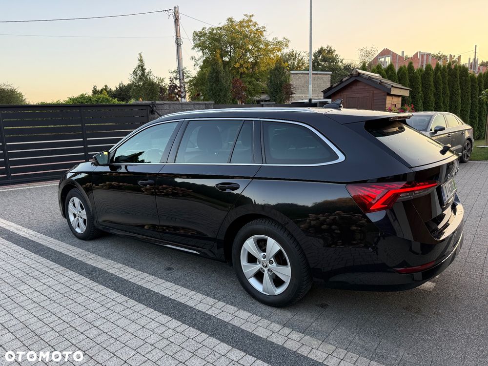 Skoda Octavia 2.0 TDI Elegance DSG - 16