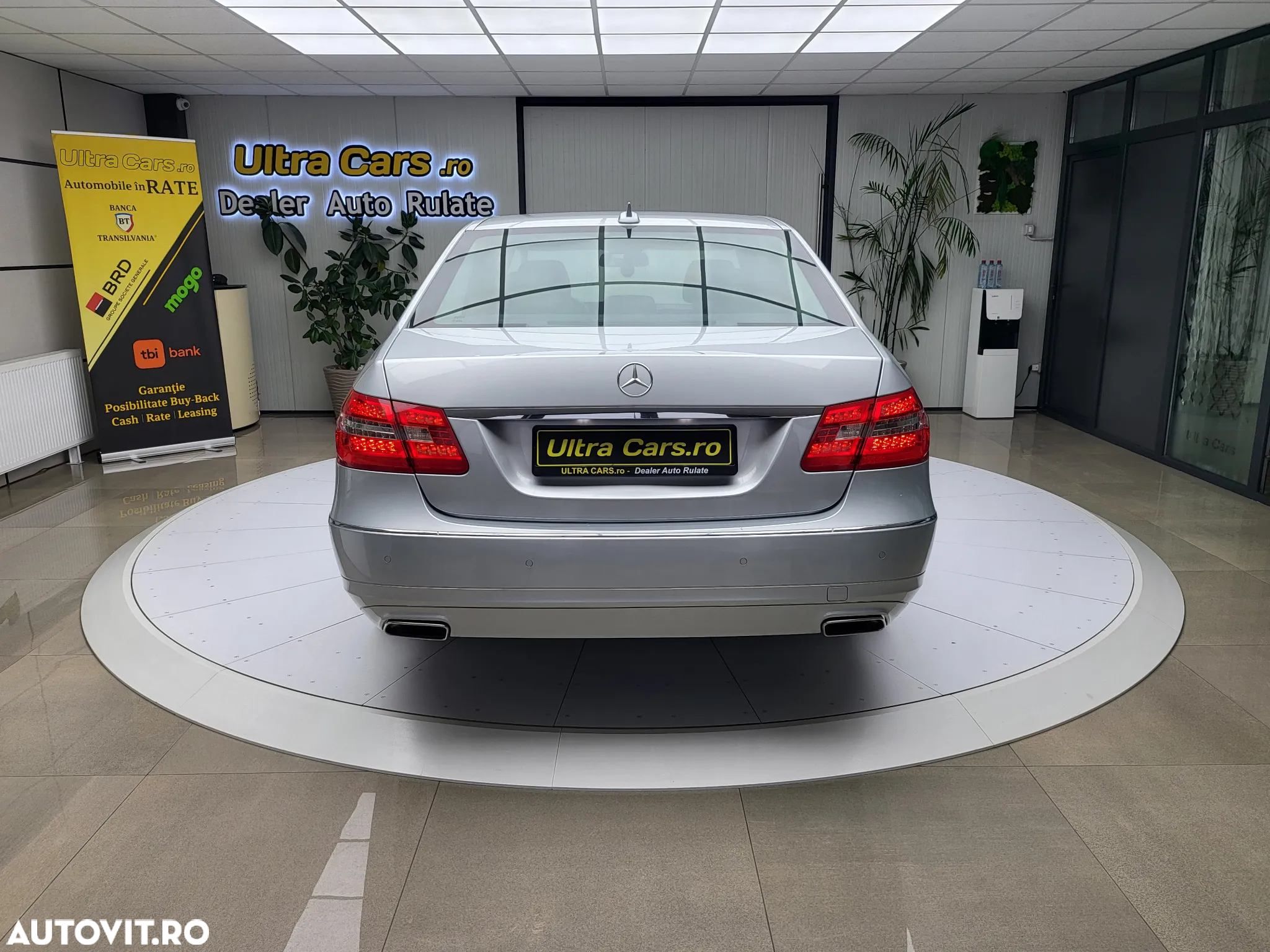 Mercedes-Benz E 200 CDI DPF BlueEFFICIENCY 7G-TRONIC Avantgarde - 5