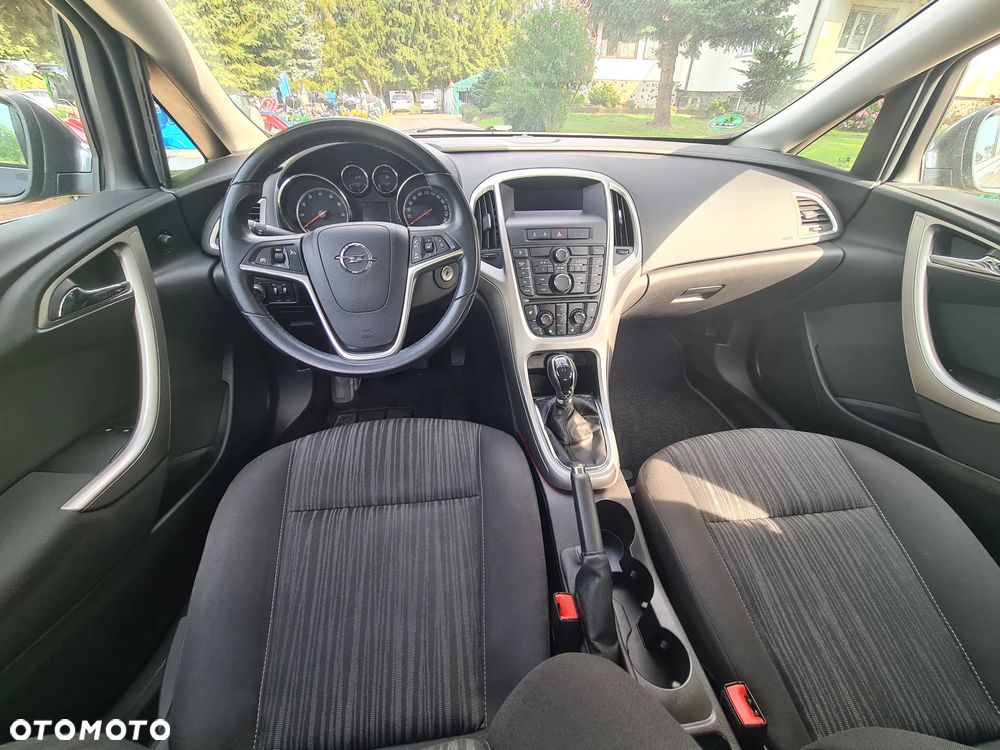 Opel Astra - 9