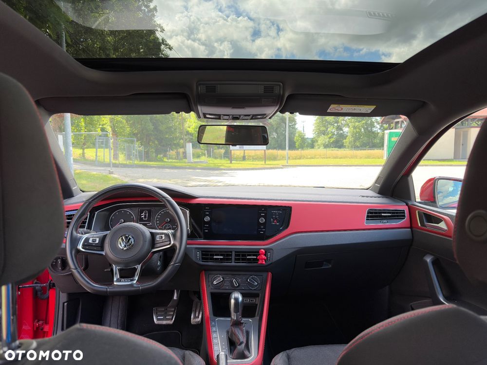 Volkswagen Polo - 15
