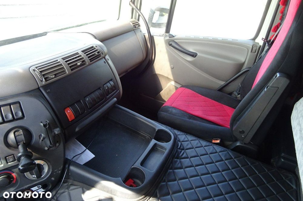 DAF CF 65.220 EURO 5 KONTENER 18P ŁAD 10 TON wINDA KLAPA - 21