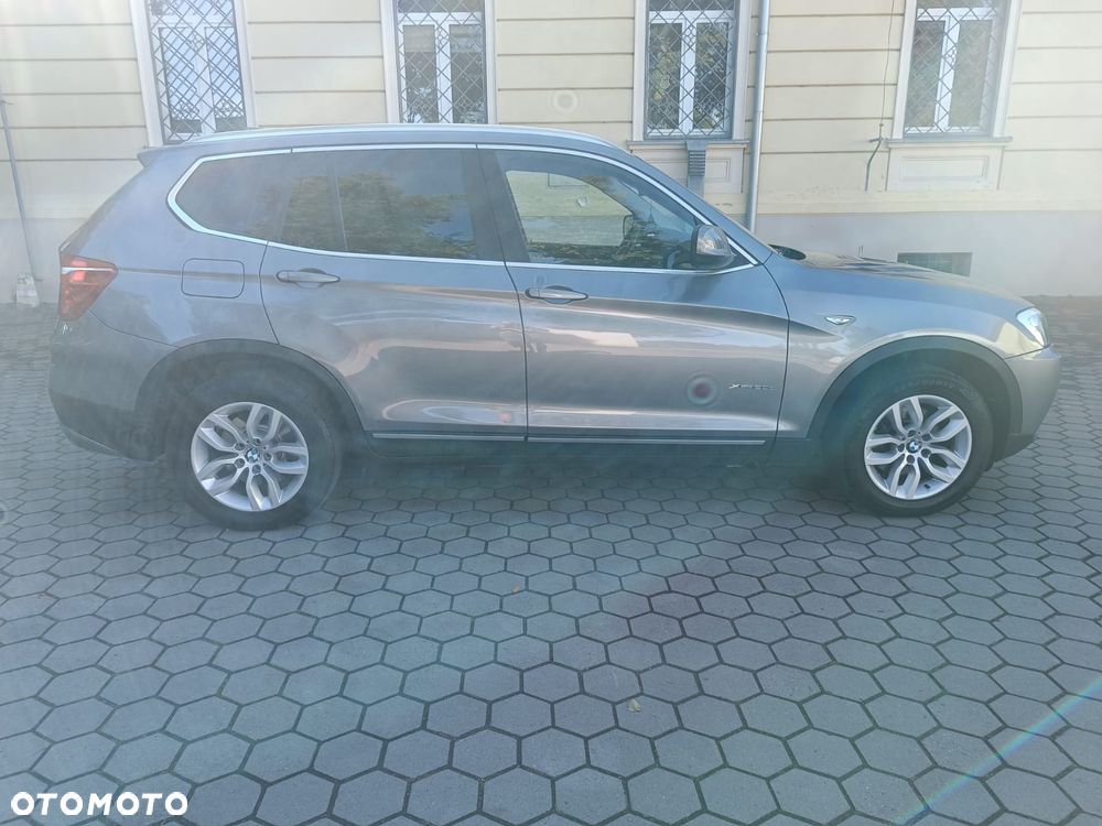BMW X3 xDrive20d - 8