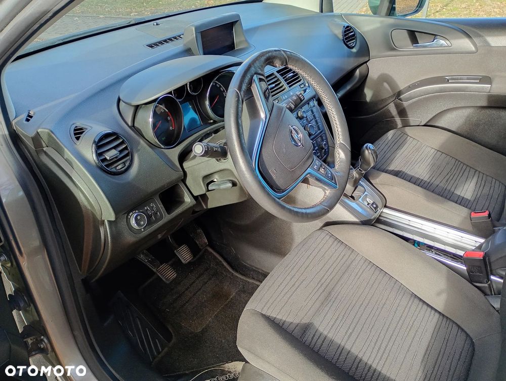 Opel Meriva 1.6 CDTI Essentia S&S - 12