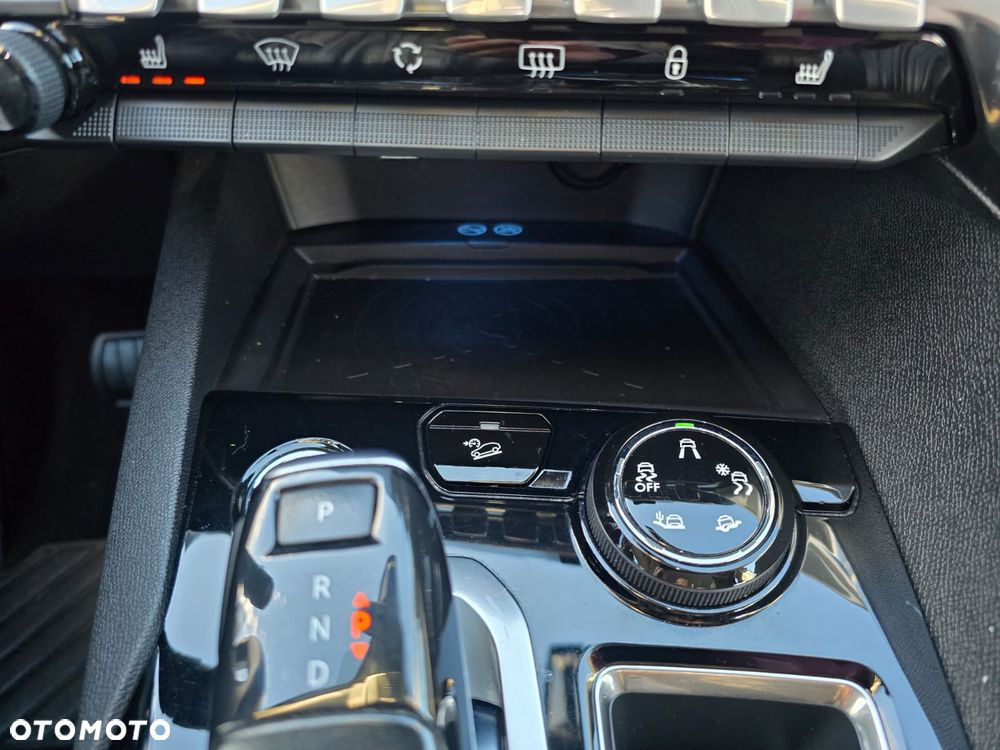 Peugeot 5008 - 28