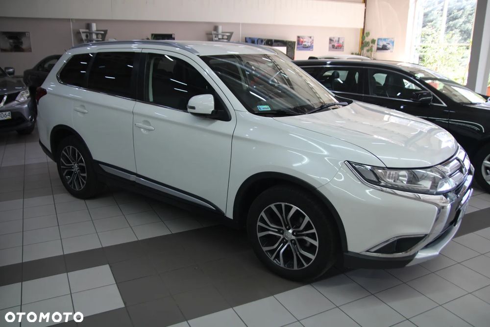 Mitsubishi Outlander 2.0 Intense 4WD CVT - 2
