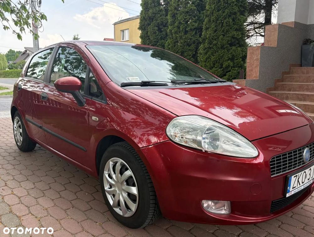 Fiat Grande Punto Actual 1.2 8V Fresh - 1