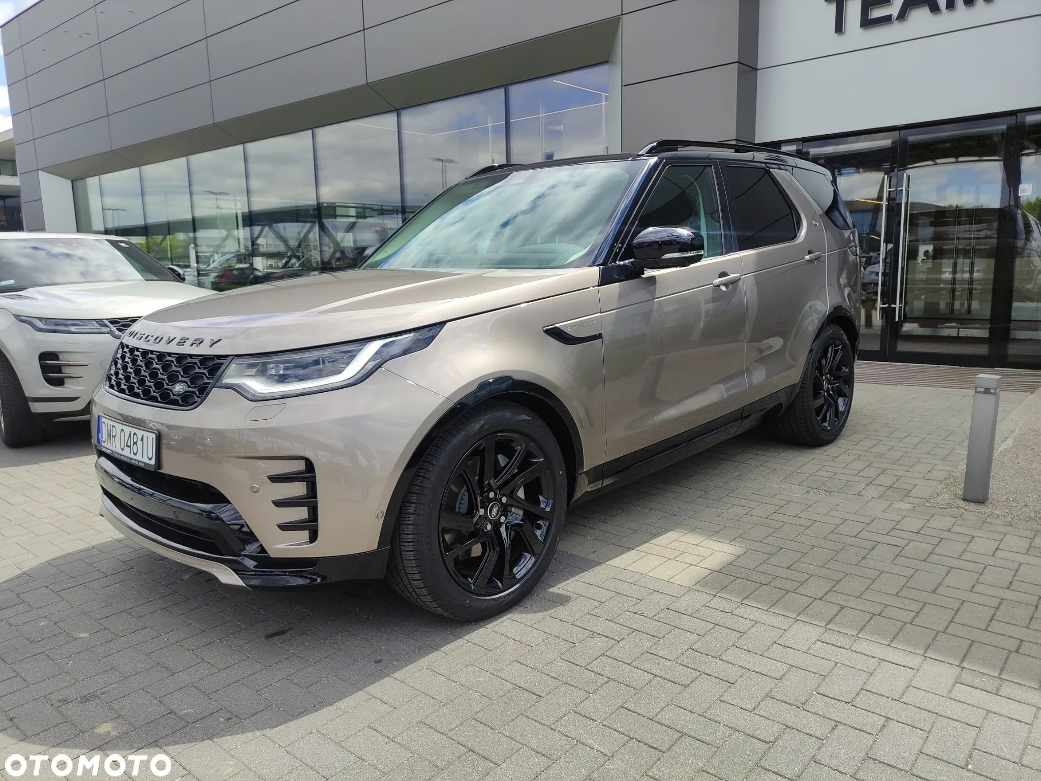 Land Rover Discovery - 1