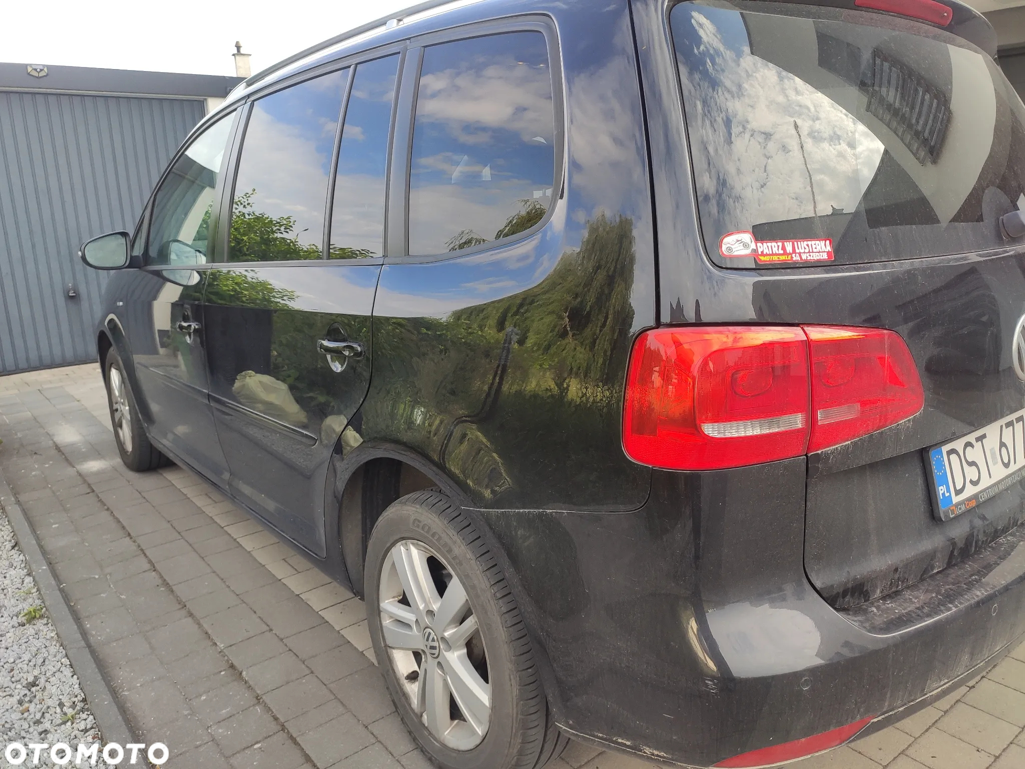 Volkswagen Touran 2.0 TDI DPF BlueMotion Technology DSG MATCH - 8