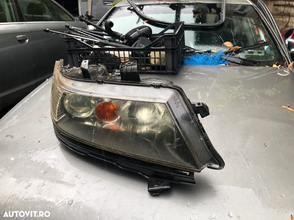 Far stanga/Far dreapta xenon Honda Accord 7 Europa faruri - 4