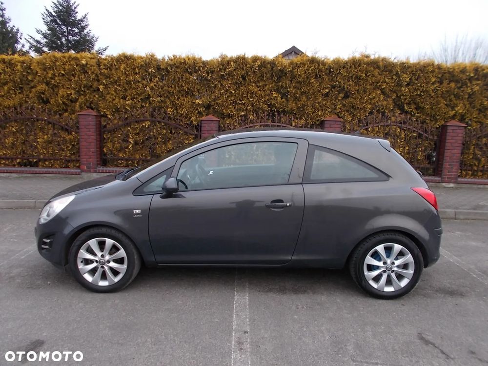 Opel Corsa 1.2 16V Enjoy - 2