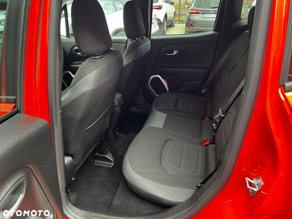 Jeep Renegade 1.4 MultiAir DSG Limited - 22