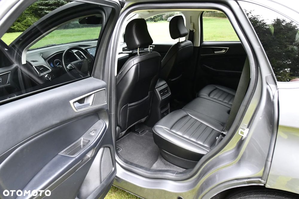 Ford Edge - 12