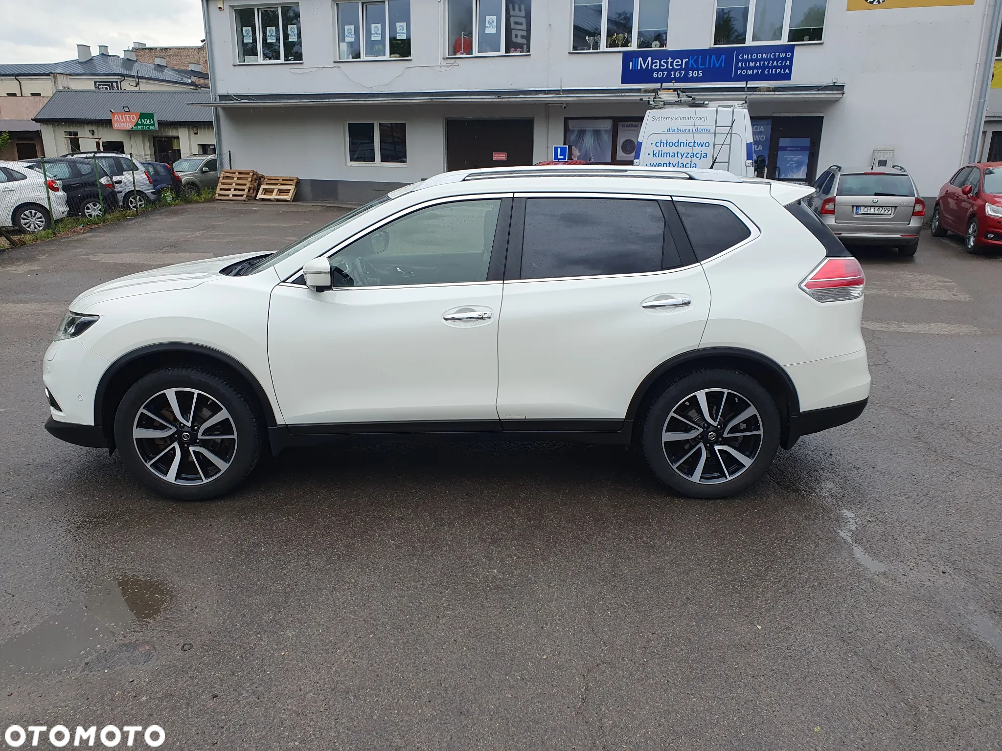 Nissan X-Trail 1.6 DIG-T Tekna 2WD 7os - 2