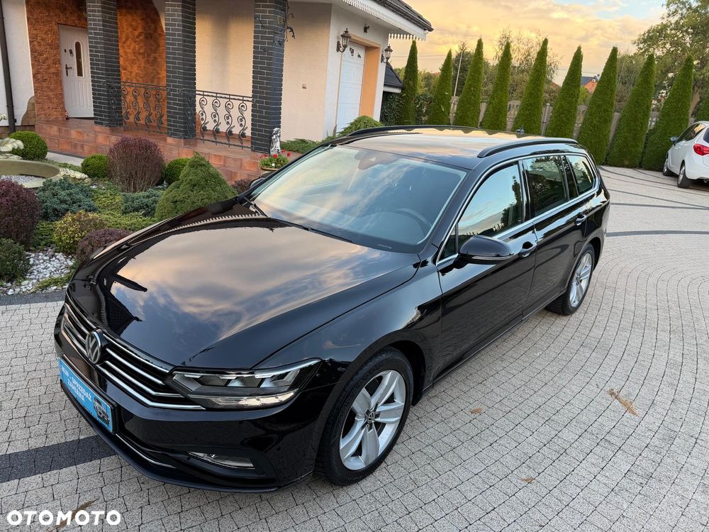 Volkswagen Passat 2.0 TDI SCR DSG Comfortline - 1