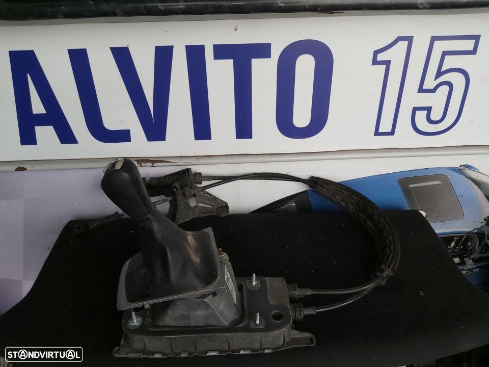 Selector mudanças Skoda Octavia 1.6Tdi 2010 - 1