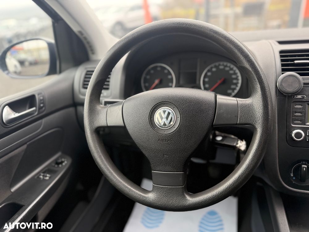 Volkswagen Golf 1.4 Pacific - 8