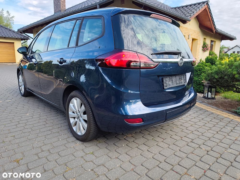 Opel Zafira - 9