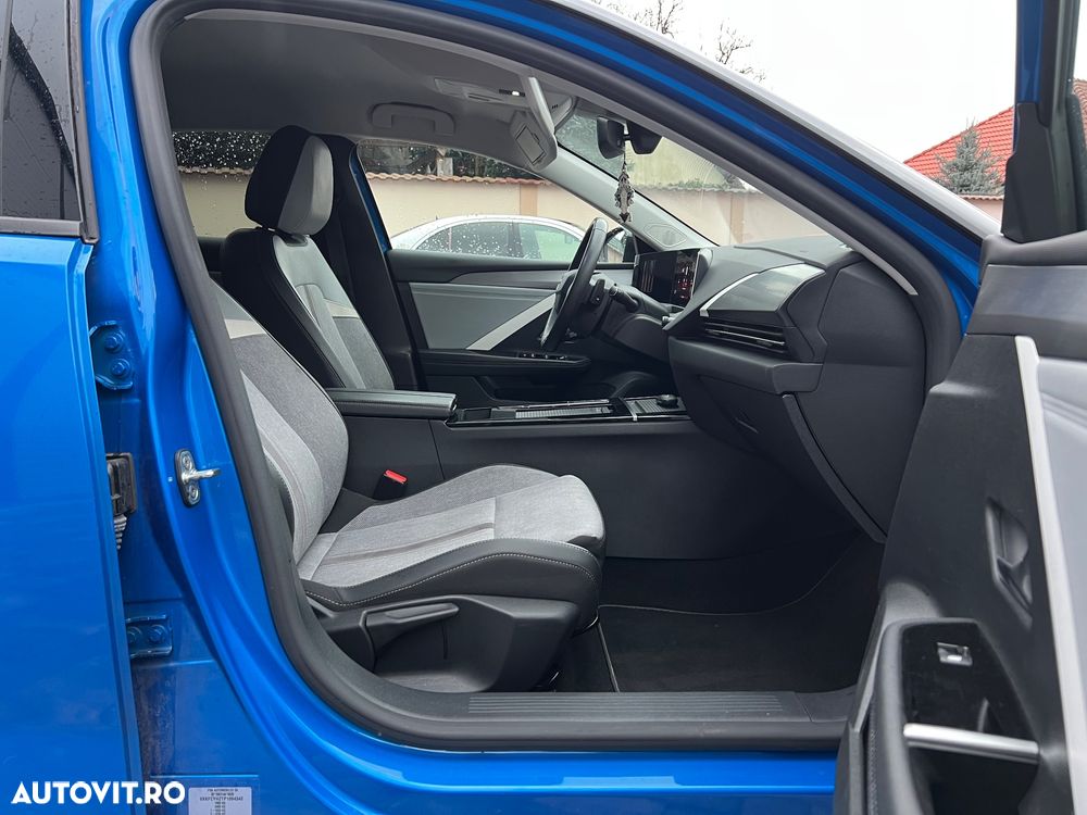 Opel Astra 1.5 D Automatik GS Line - 7