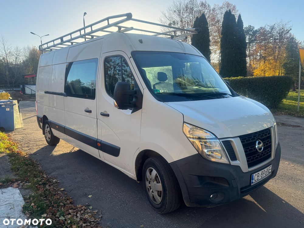 Nissan NV400