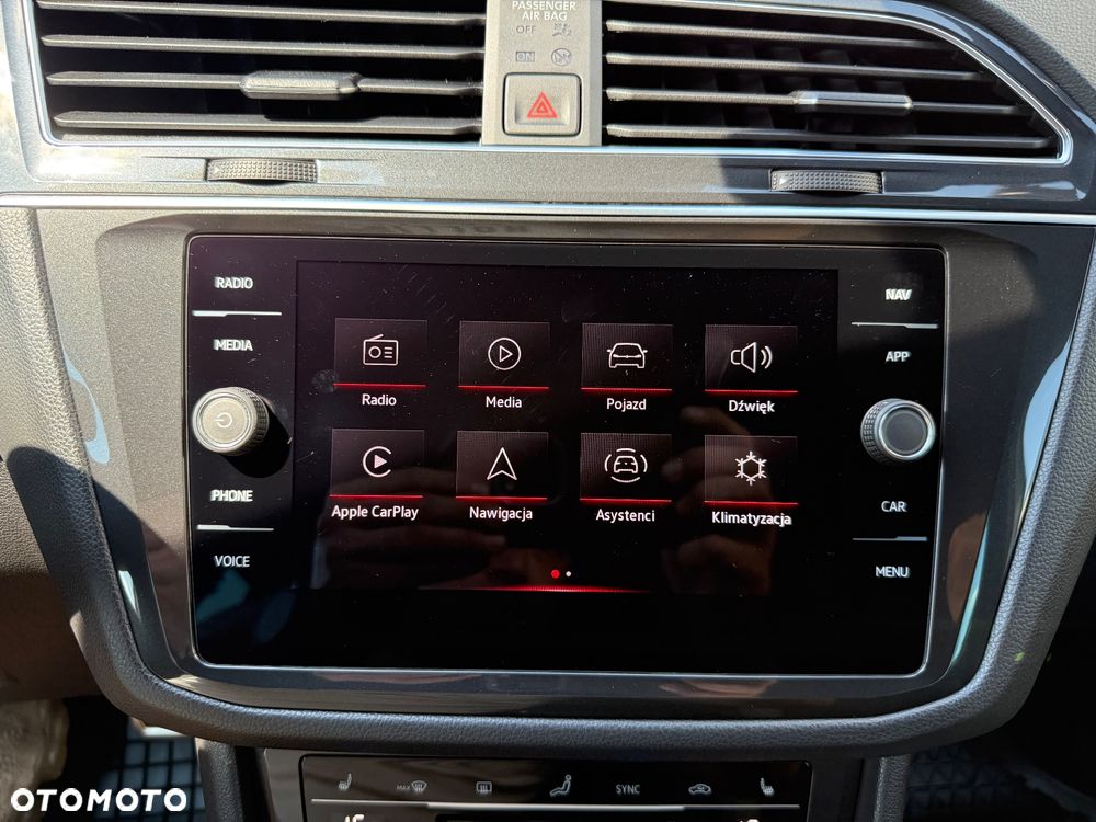 Volkswagen Tiguan 2.0 TDI SCR 4MotION DSG R-Line - 31