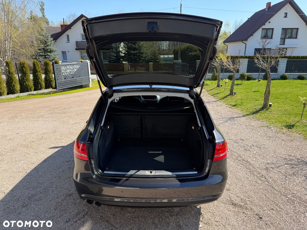 Audi A4 Avant 2.0 TDI ultra DPF Attraction - 26