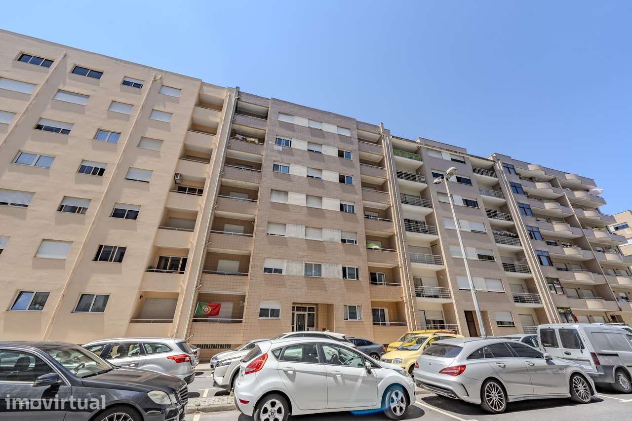 Apartamento T3 junto ao Braga Parque, Totalmente mobiliado e equipado! - Grande imagem: 2/29