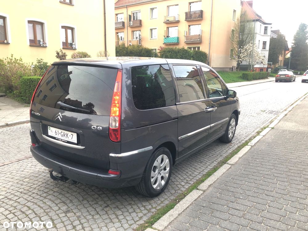 Citroën C8 2.0 16V Style - 4