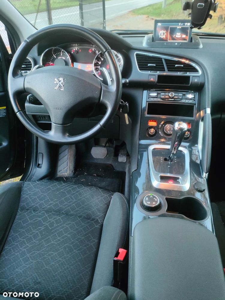 Peugeot 3008 - 11
