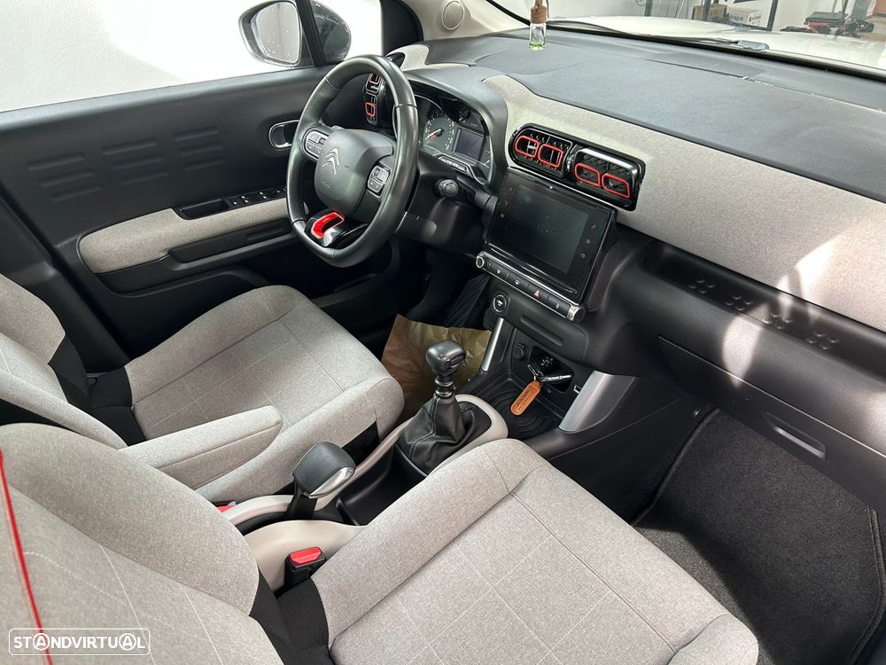 Citroën C3 Aircross 1.2 PureTech Shine - 15