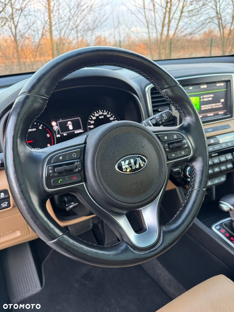Kia Sportage 2,0 CRDI AWD Platinum - 29