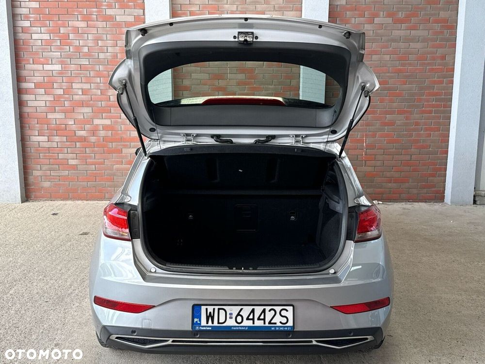 Hyundai i30 1.5 DPI Comfort - 14