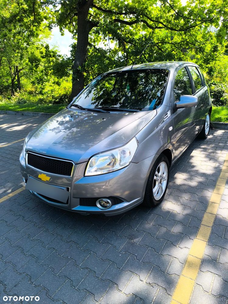Chevrolet Aveo 1.4 16V Base - 8