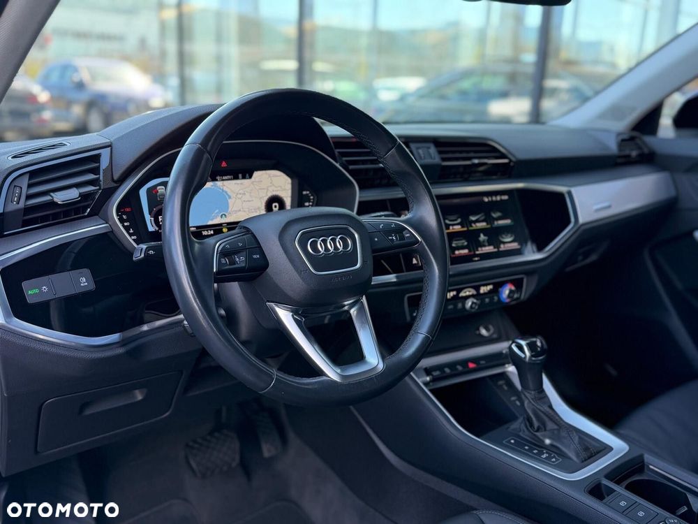 Audi Q3 Sportback - 13