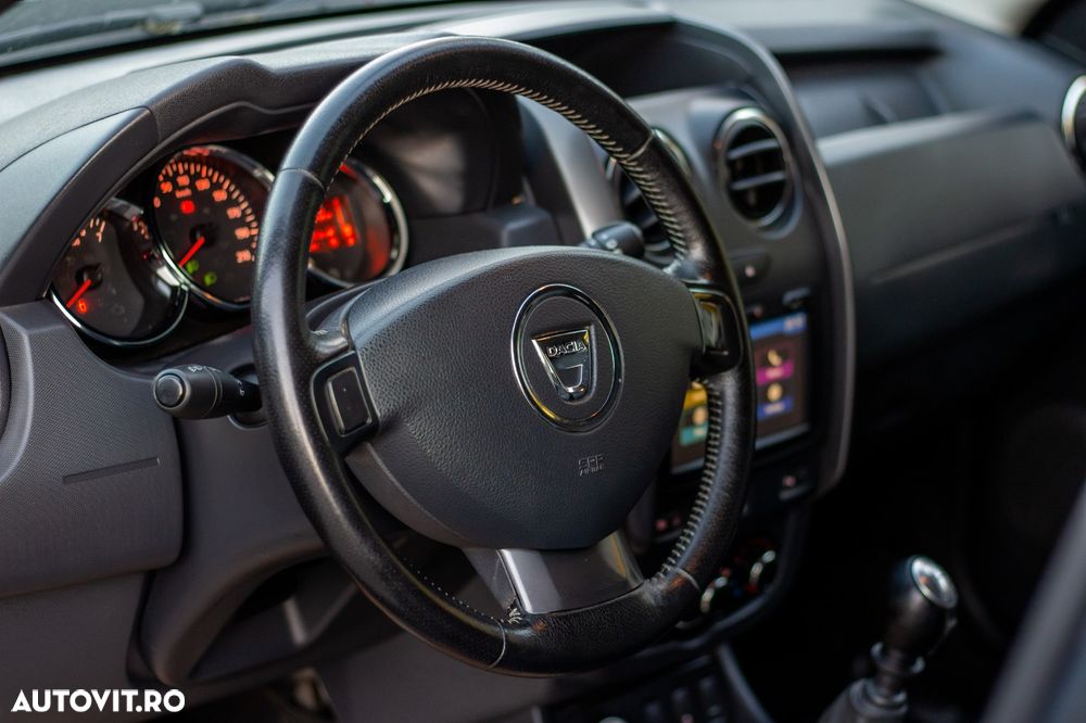 Dacia Duster dCi 110 FAP 4x4 Urban Explorer - 16