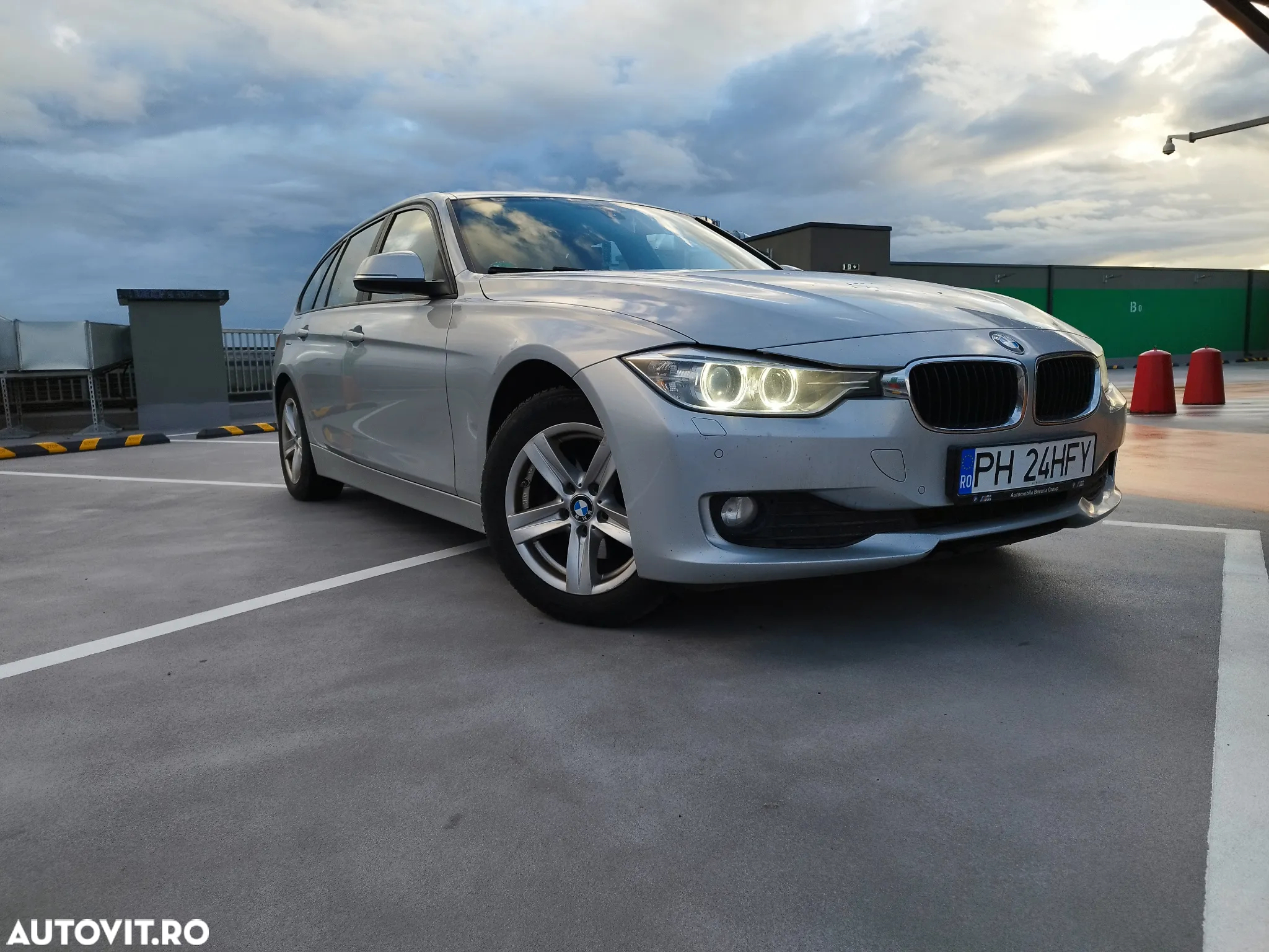 BMW Seria 3 320d Touring Aut. Efficient Dynamics Edition Blue Perf. Sport Line - 6