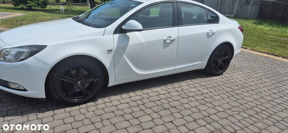 Opel Insignia 2.0 CDTI Edition - 3