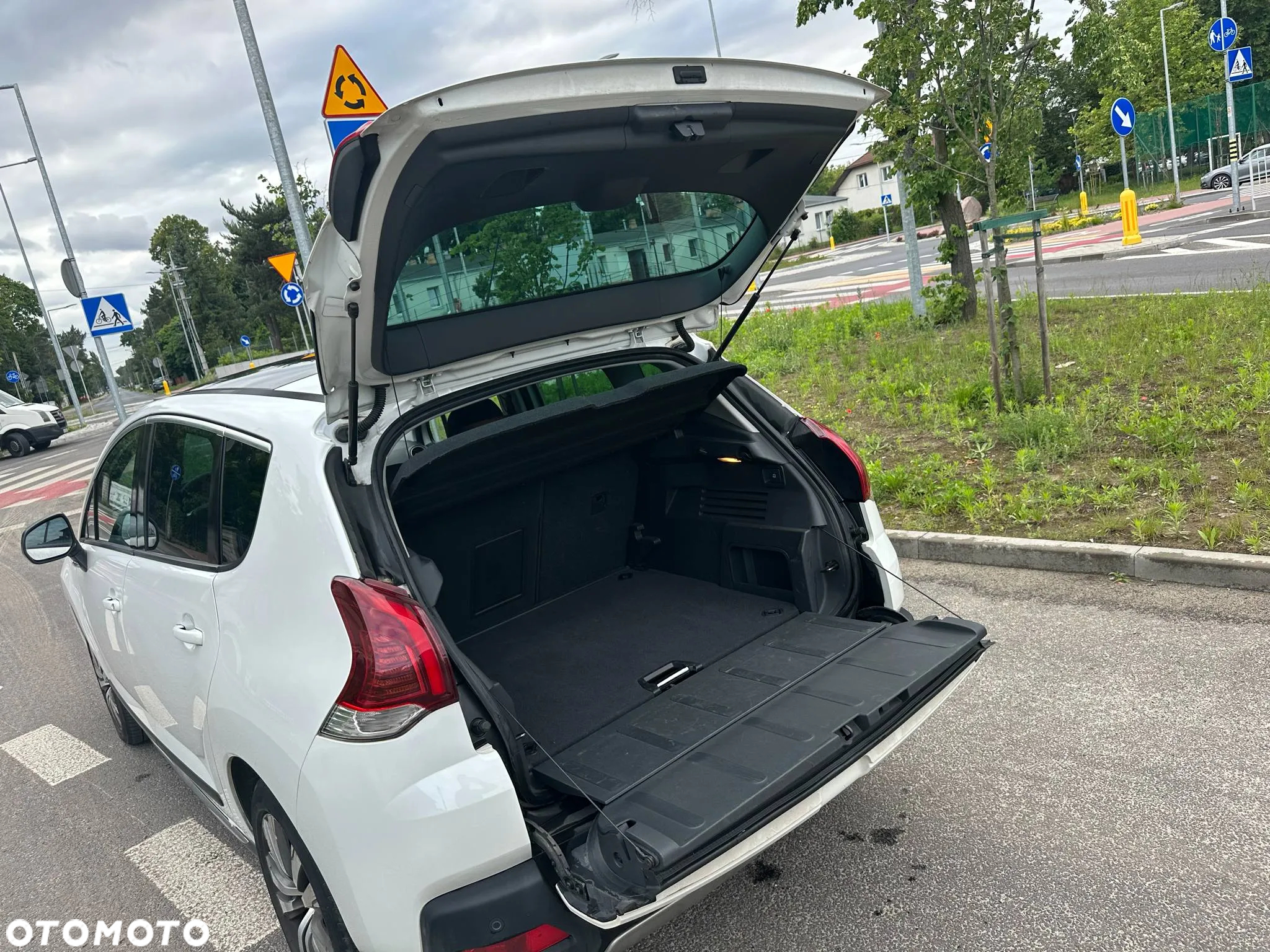 Peugeot 3008 1.2 PureTech Style - 12