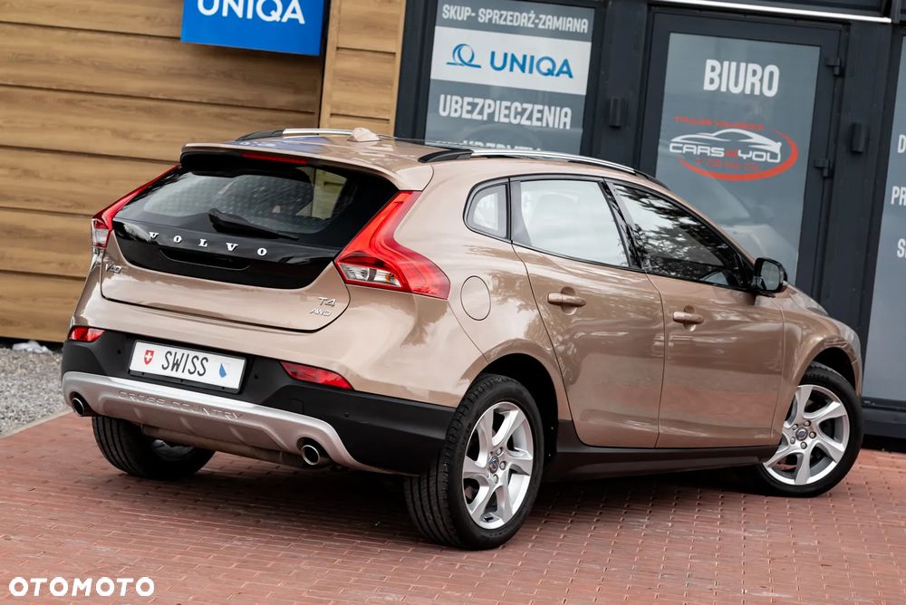 Volvo V40 Cross Country T4 AWD Geartronic Linje You - 15