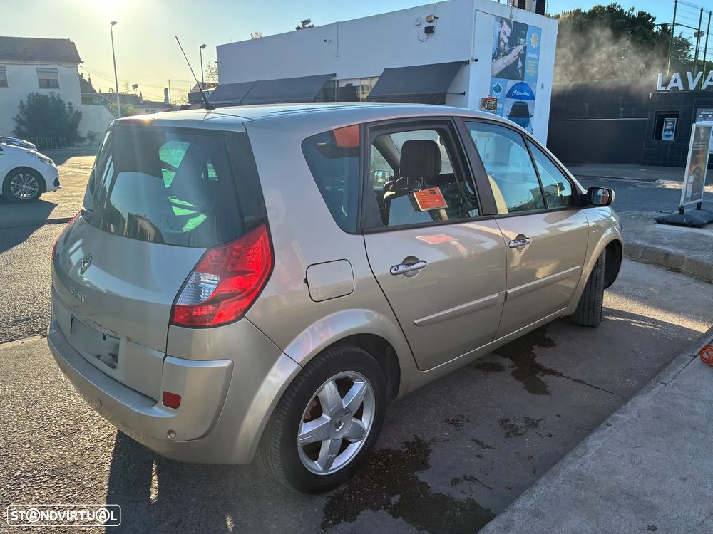 Renault Scénic 1.5 dCi SE Exclusive - 3