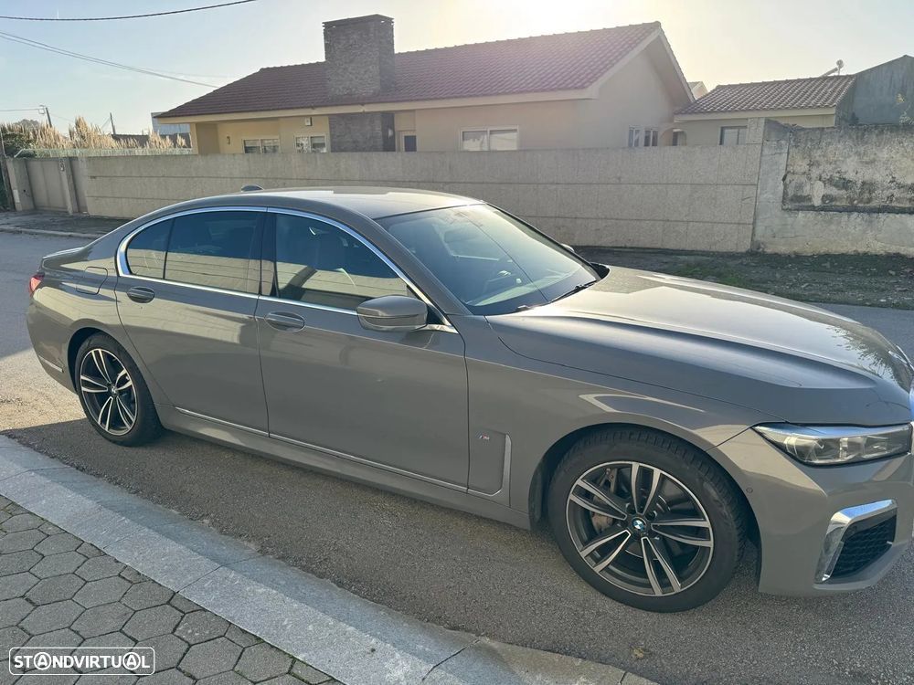 BMW 740 d xDrive Pack M Auto - 8