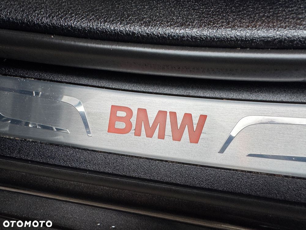 BMW Seria 5 525d xDrive Luxury Line - 19