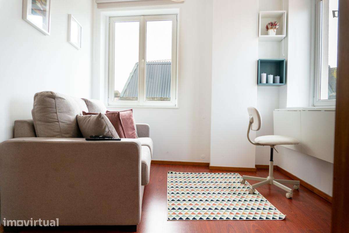 Apartamento com 1 quartos - localizado em Cedofeita Porto - Grande imagem: 2/30