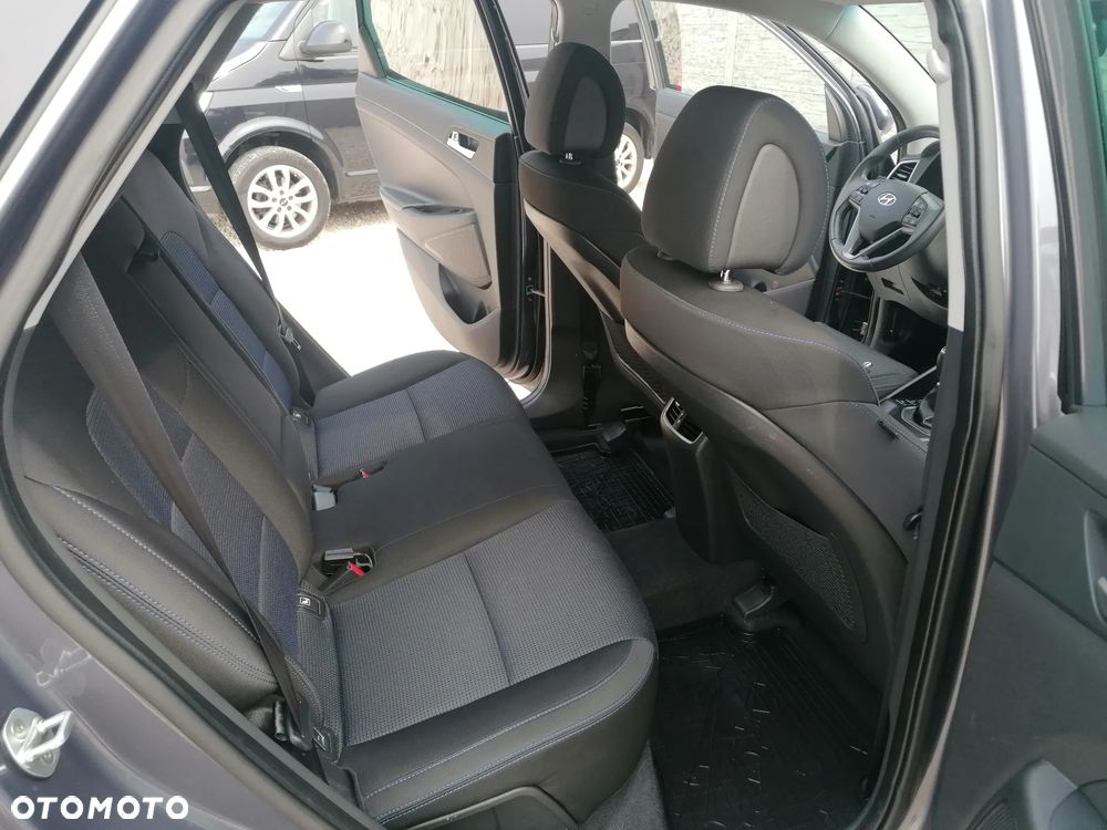 Hyundai Tucson 2.0 CRDI 4WD Style - 27