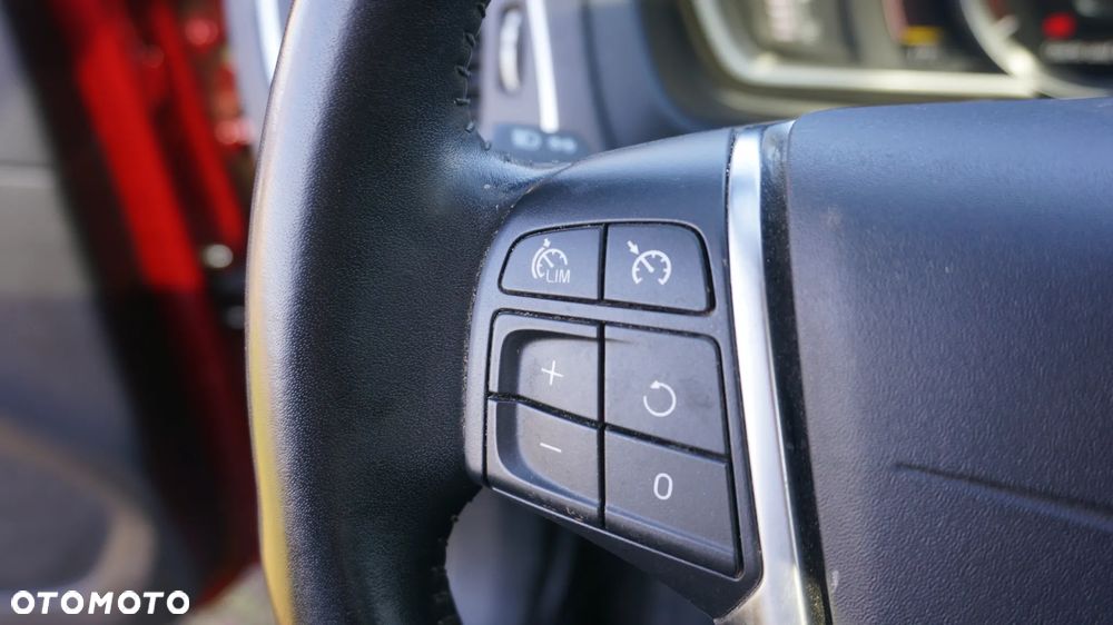 Volvo V40 D3 Drive-E Inscription - 15