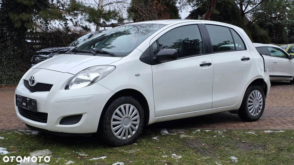 Toyota Yaris 1.0 VVT-i Cool - 1