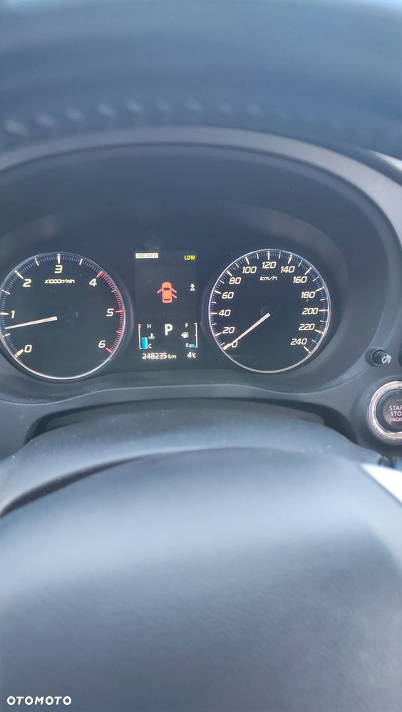 Mitsubishi Outlander 2.2 DI-D 4WD Automatik Diamant Edition+ - 15