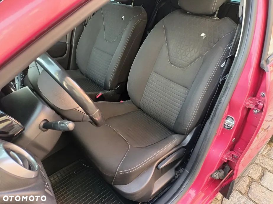 Renault Clio 1.2 16V Limited - 11