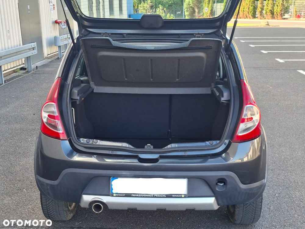 Dacia Sandero Stepway - 13
